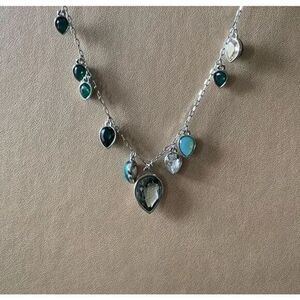 SWAROVSKI NWOT Multi Drop Green Crystal Necklace